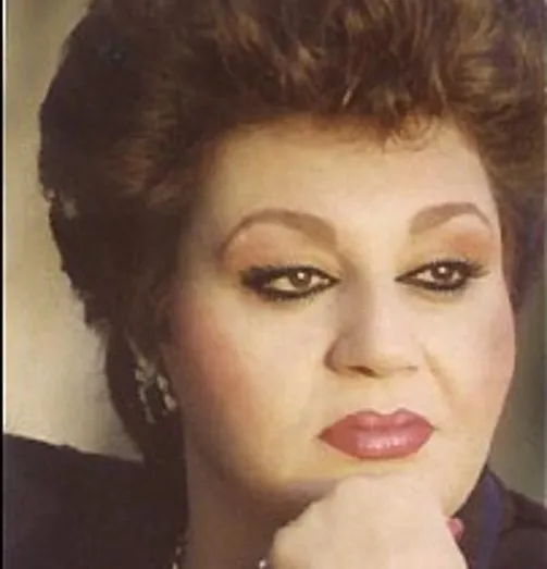 دانلود اهنگ میگیرم جون با تو باز کافیه واسم کنی موهاتو باز هایده ترند اینستاگرام