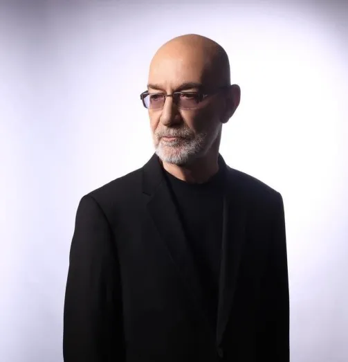 دانلود آهنگ تو از من گله داری بگو بگو آروم نداری ریمیکس سیاوش قمیشی سوگند اسلان ترند اینستا