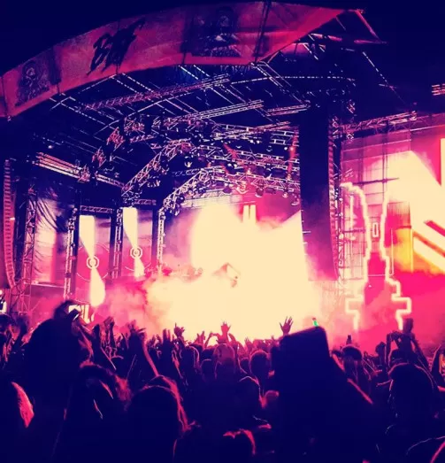 دانلود آهنگ رقص خوشگل دخترانه فارسی   رمیکس طولانی ترند اینستا روبیکا